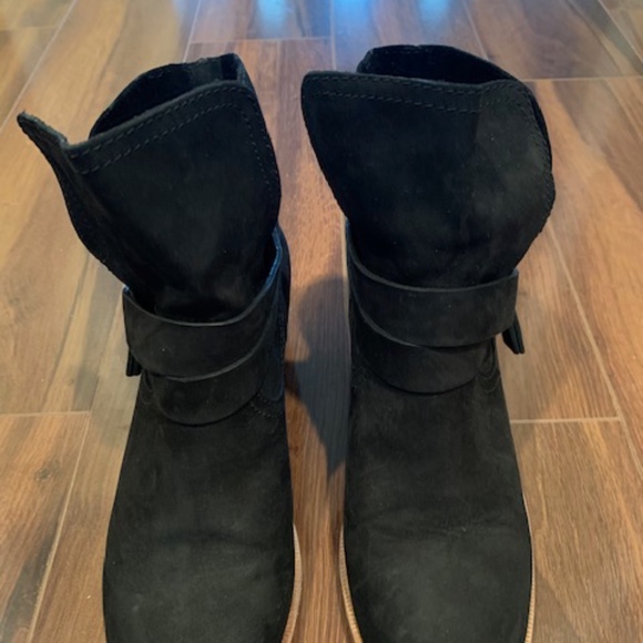 UGG Elora Ankle booties - Picture 3 of 8